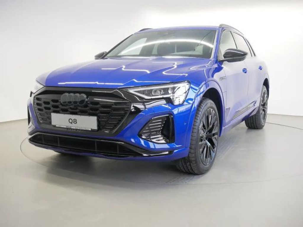 Audi Q8 e-tron Quattro S-Line 50