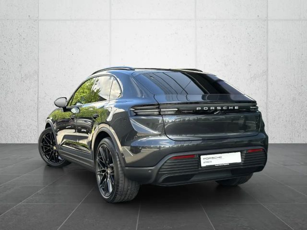 Porsche Macan PANO BOSE Sitzbelüftung