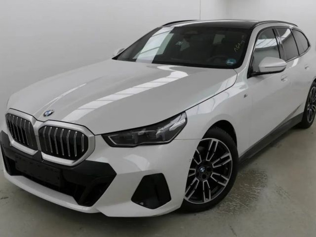 BMW 5 Serie 520 M-Sport Touring 520d