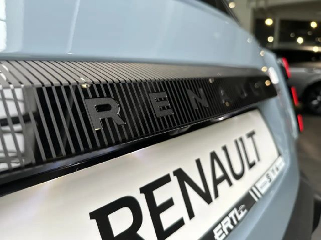Renault 4