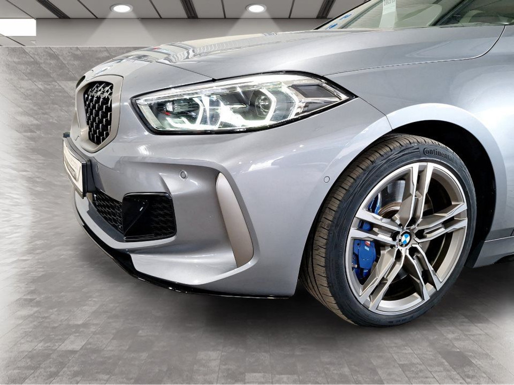 BMW M135i