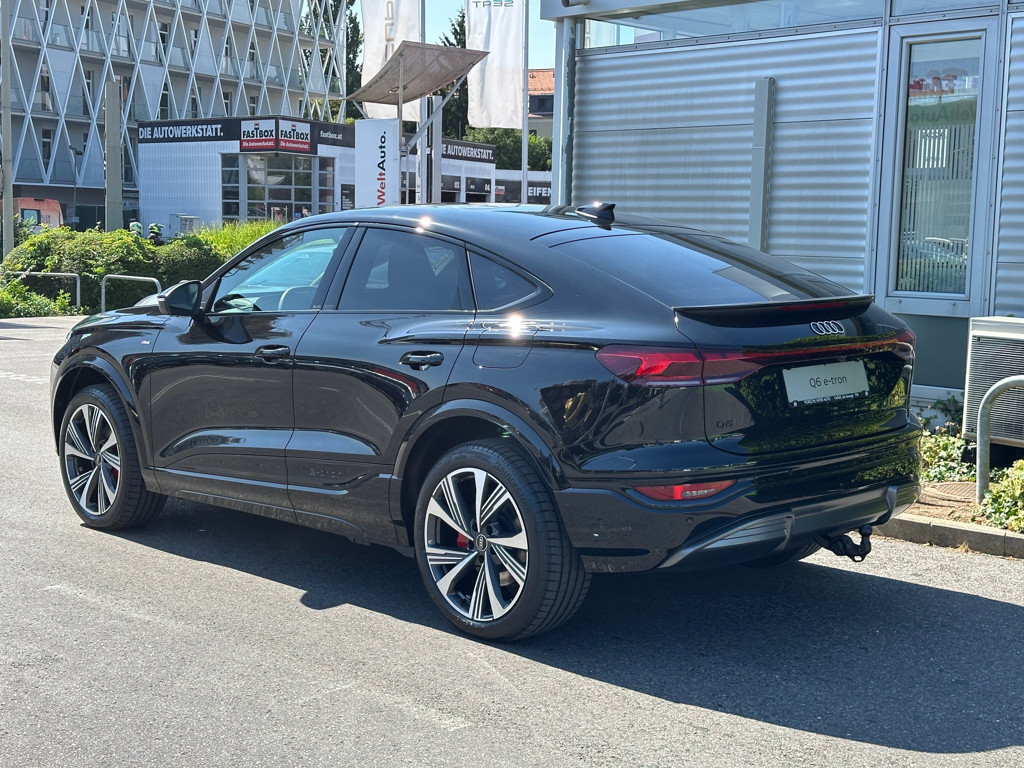 Audi Q6 e-tron