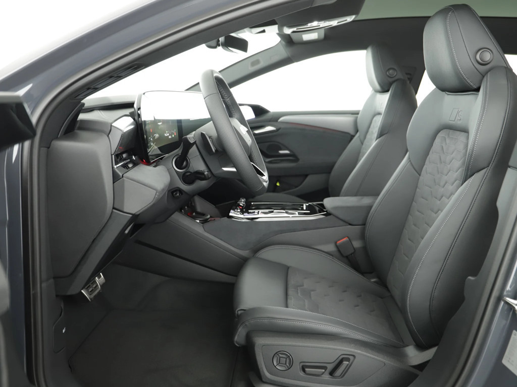 Audi A6 e-tron Avant Quattro