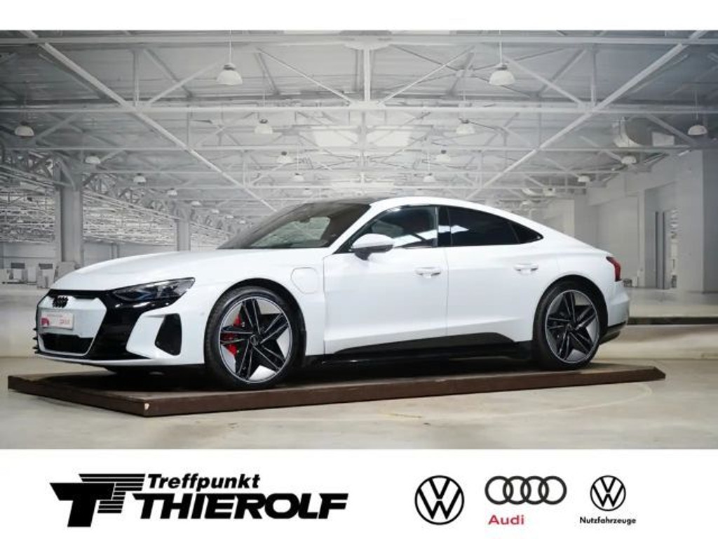 Audi e-tron 21-Zoll Assistenzpaket plus Nachtsic