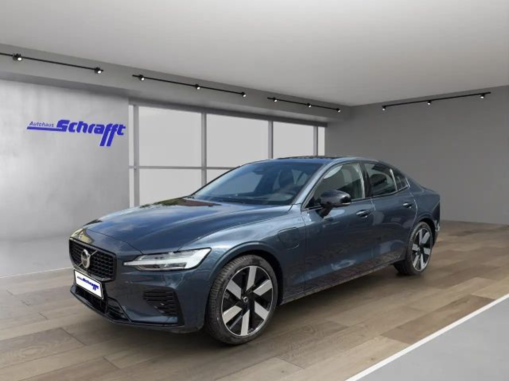 Volvo S60 AWD Recharge Ultimate Dark