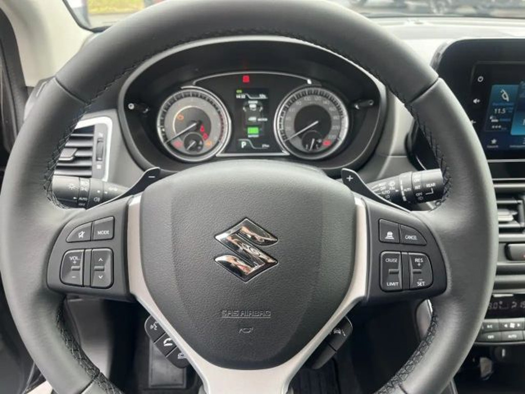 Suzuki S-Cross