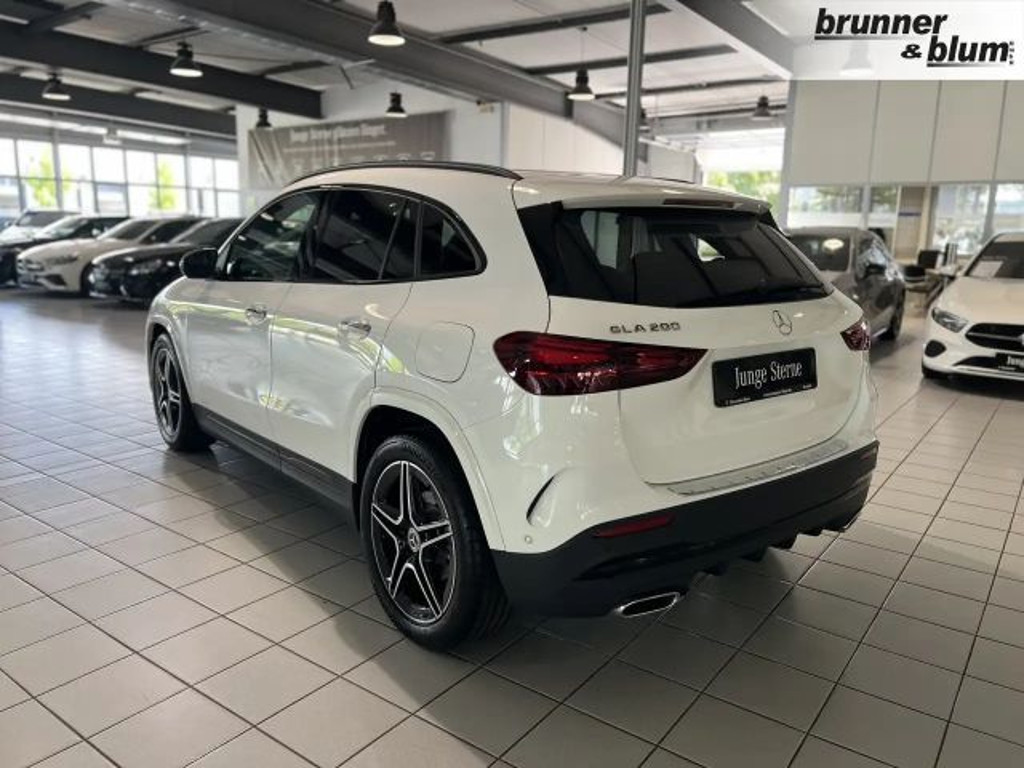 Mercedes-Benz GLA-Klasse