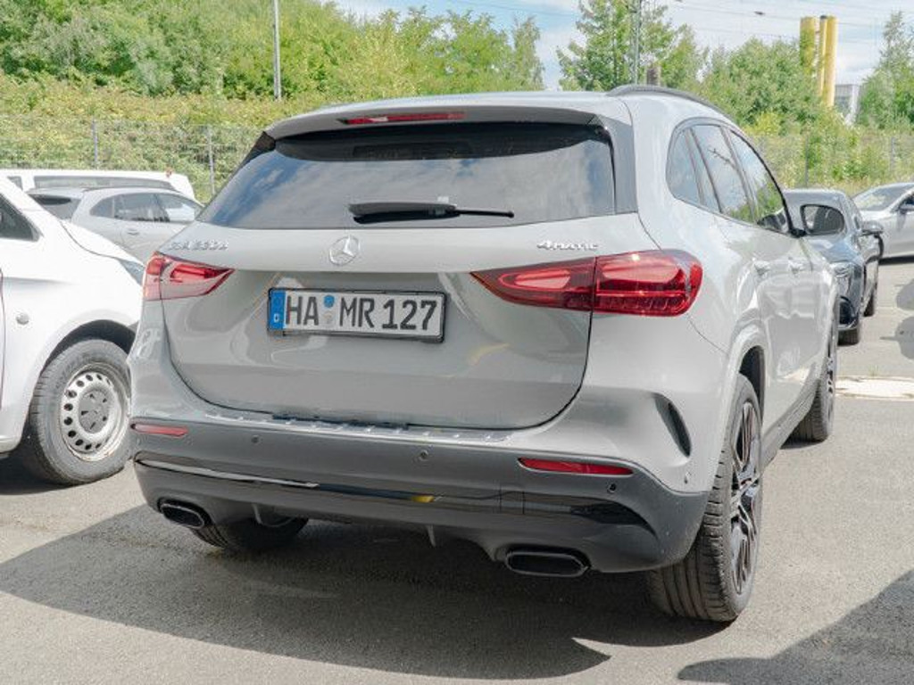 Mercedes-Benz GLA-Klasse