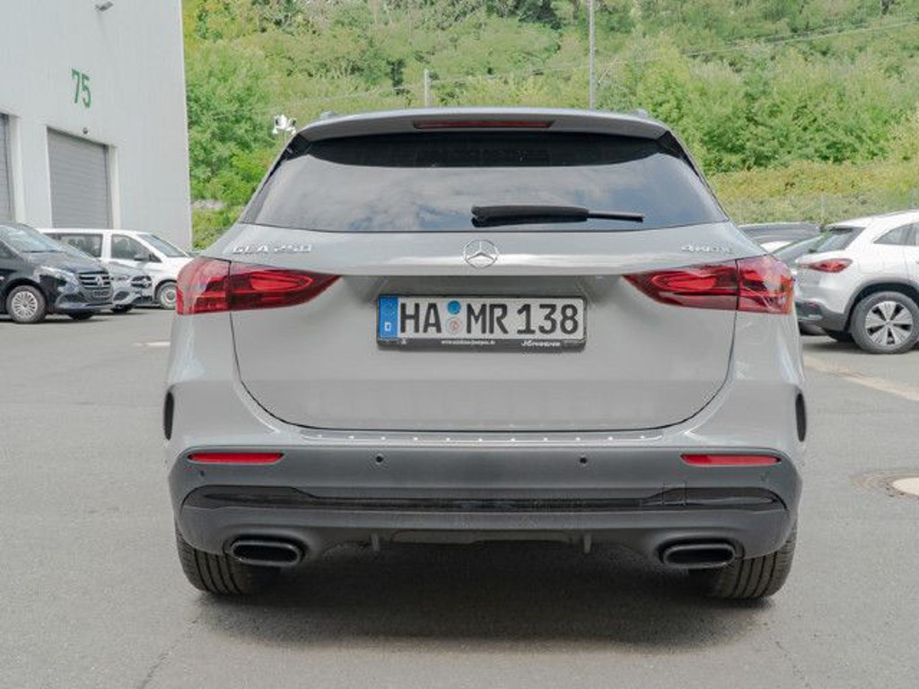 Mercedes-Benz GLA-Klasse