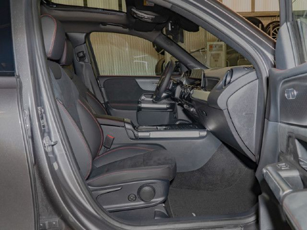 Mercedes-Benz GL-Klasse GLB 250 4MATIC