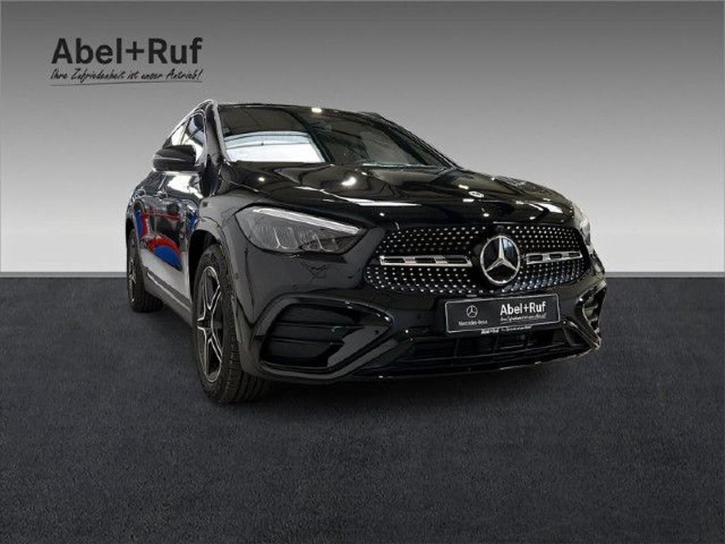 Mercedes-Benz GLA-Klasse GLA 200 AMG Line GLA 200 d