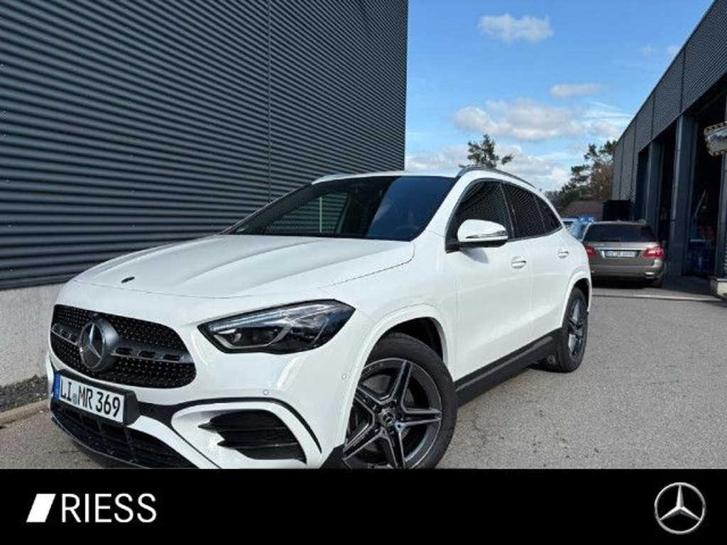 Mercedes-Benz GLA-Klasse GLA 220 4MATIC AMG Line