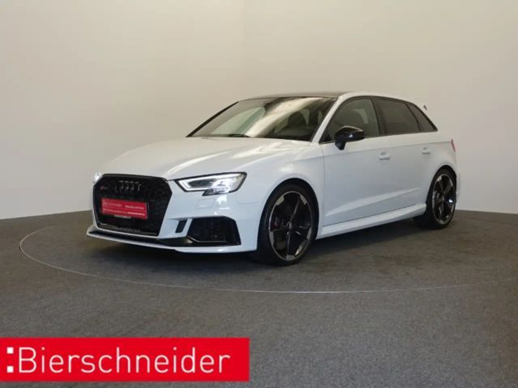 Audi RS3 Sportback Sedan