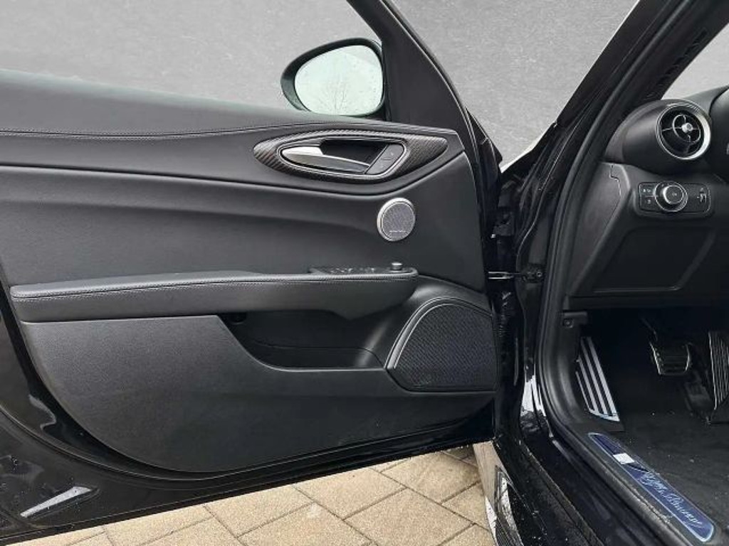 Alfa Romeo Giulia Quadrifoglio