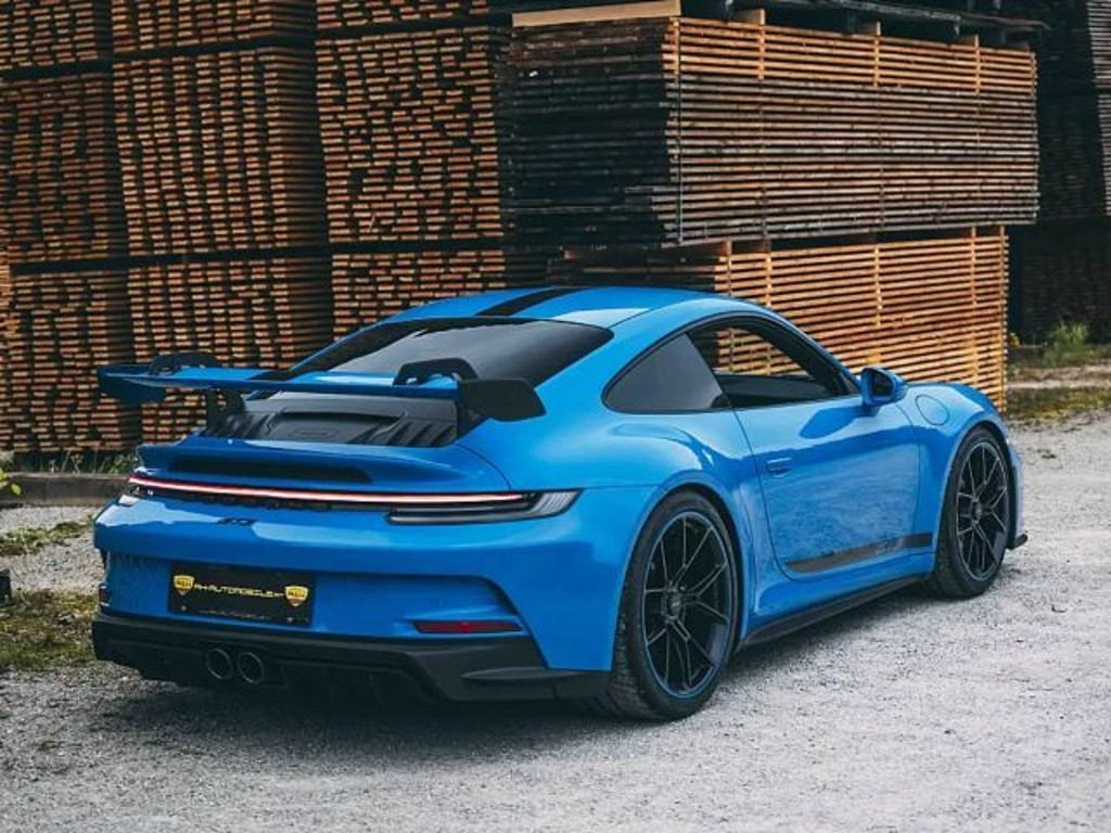 Porsche 992