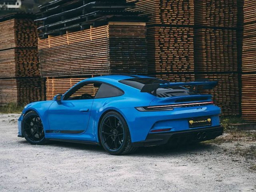 Porsche 992