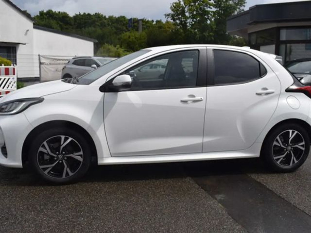 Toyota Yaris Business Hybride