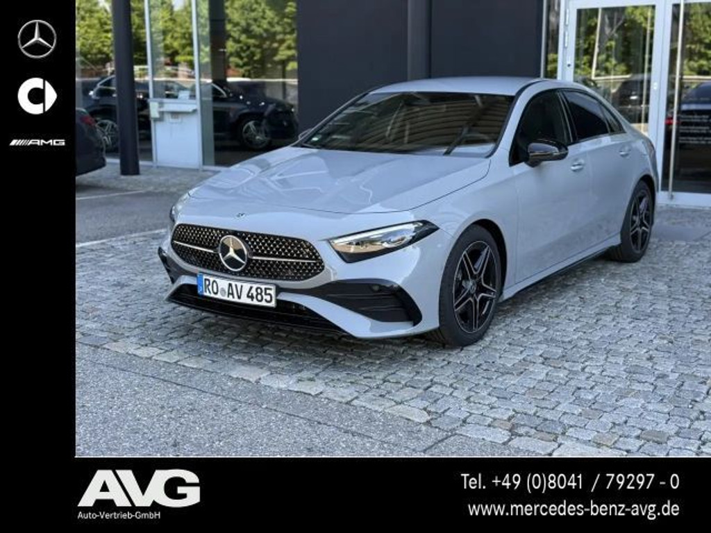 Mercedes-Benz A-Klasse A 200 AMG Line