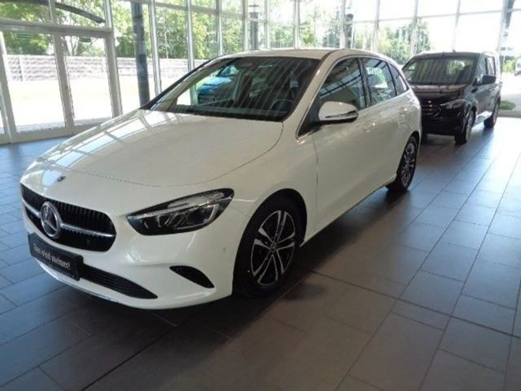 Mercedes-Benz B-Klasse B 180 KAMERA,LED,NAVI,NP:44.095,-