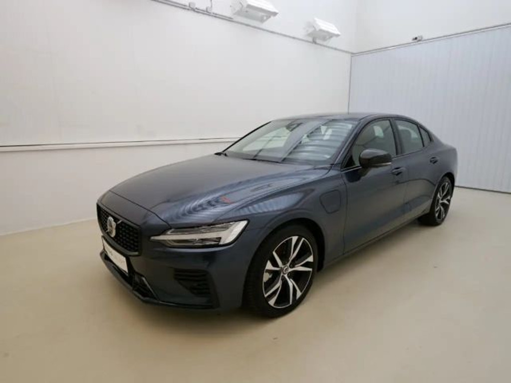 Volvo S60 AWD Recharge Plus