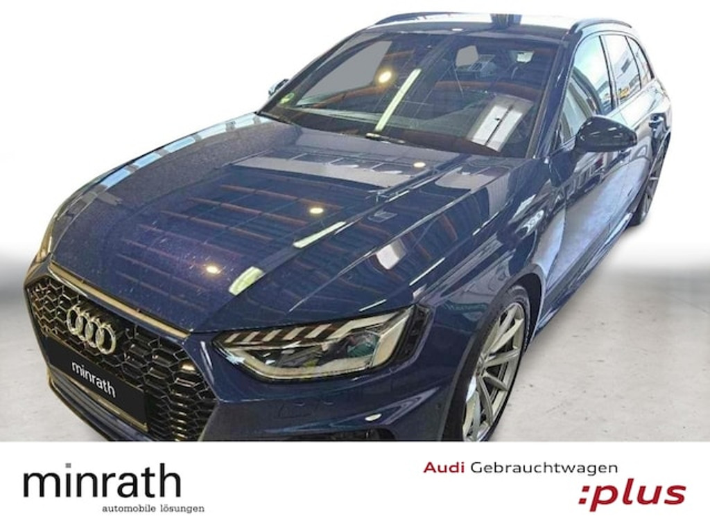 Audi RS4 Avant Quattro