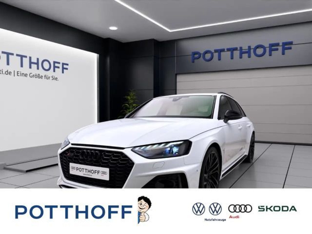 Audi RS4 Avant Quattro