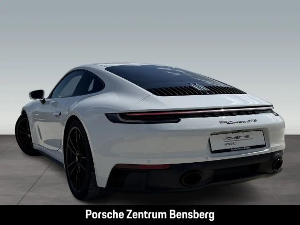 Porsche 992
