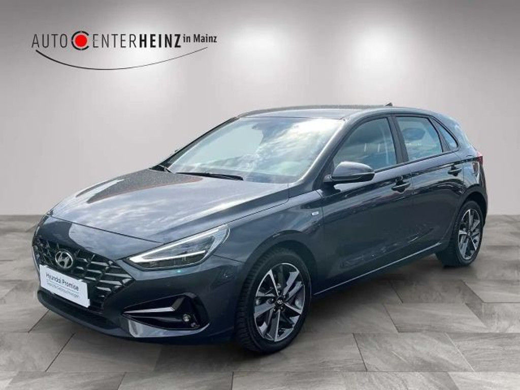 Hyundai i30 Trend Hybrid