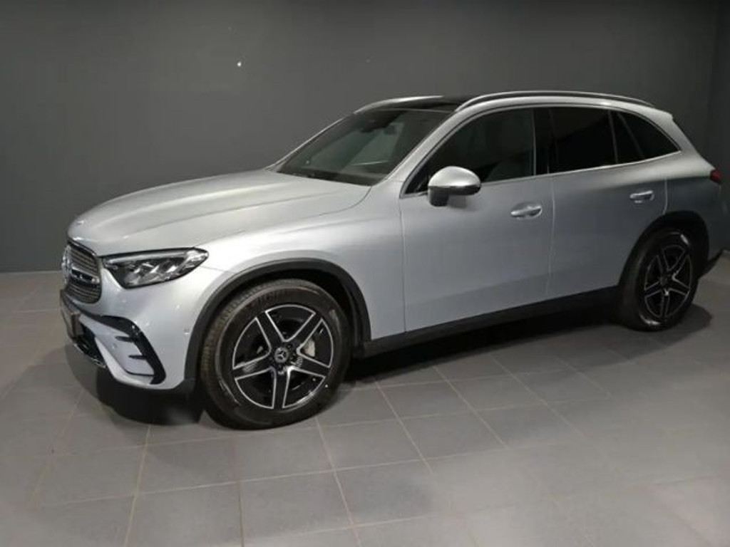 Mercedes-Benz GLC-Klasse GLC 200 4MATIC AMG Line