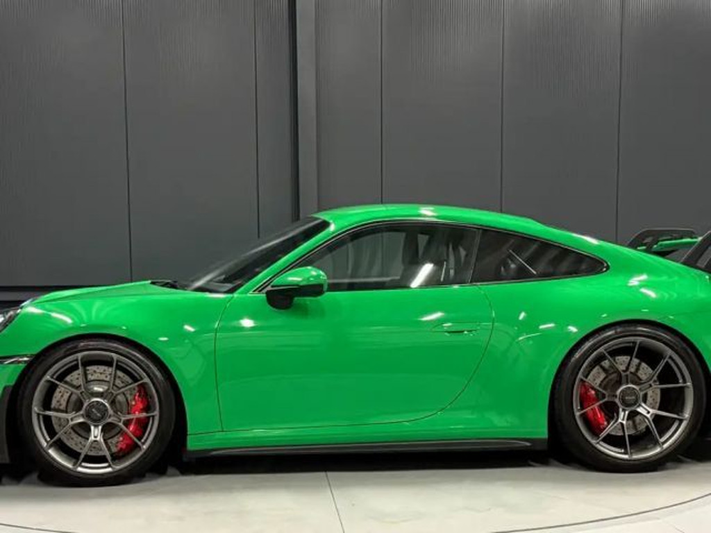 Porsche 992