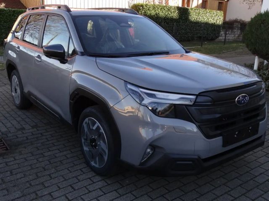 Subaru Forester e-Boxer Exclusive Lineartronic Edition e-Boxer