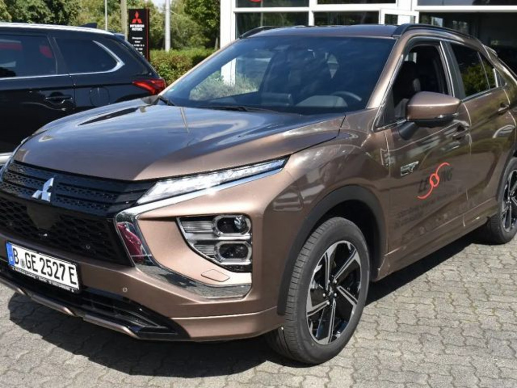 Mitsubishi Eclipse Cross PHEV 4WD