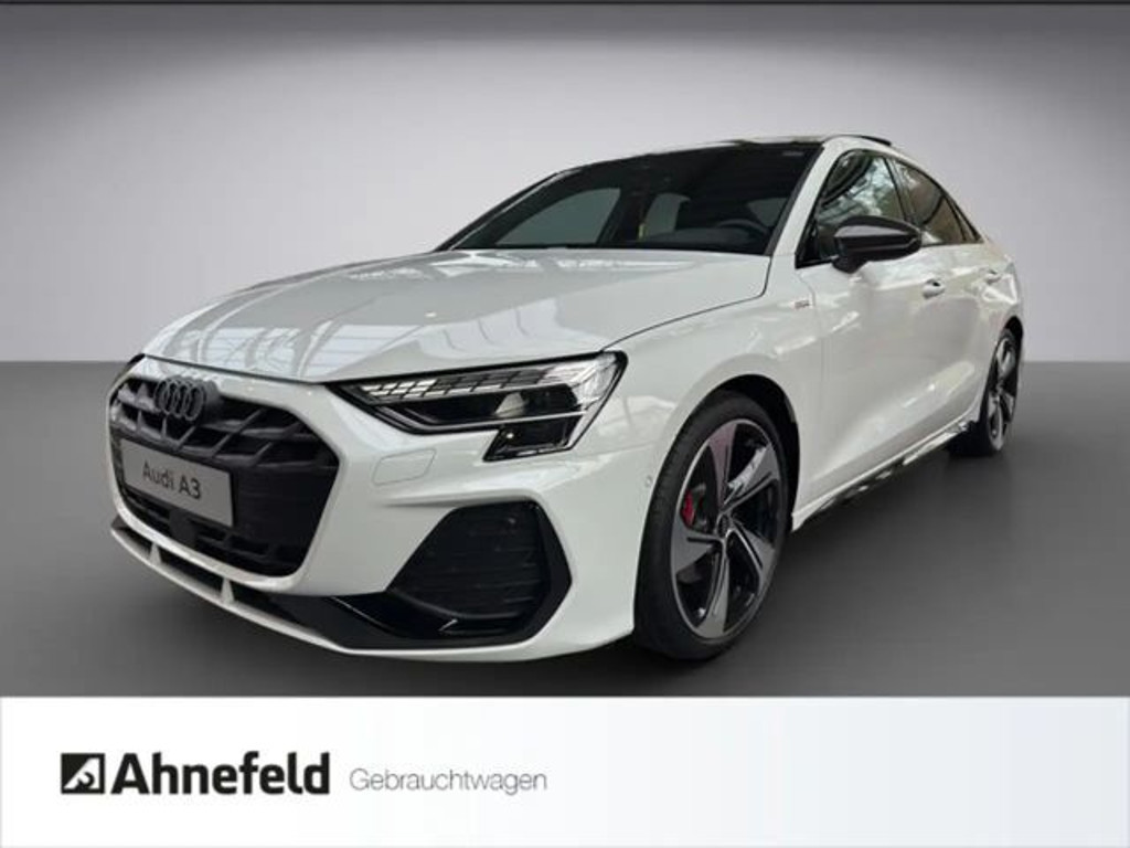 Audi A3 Sedan S-Line S-Tronic 35 TFSI