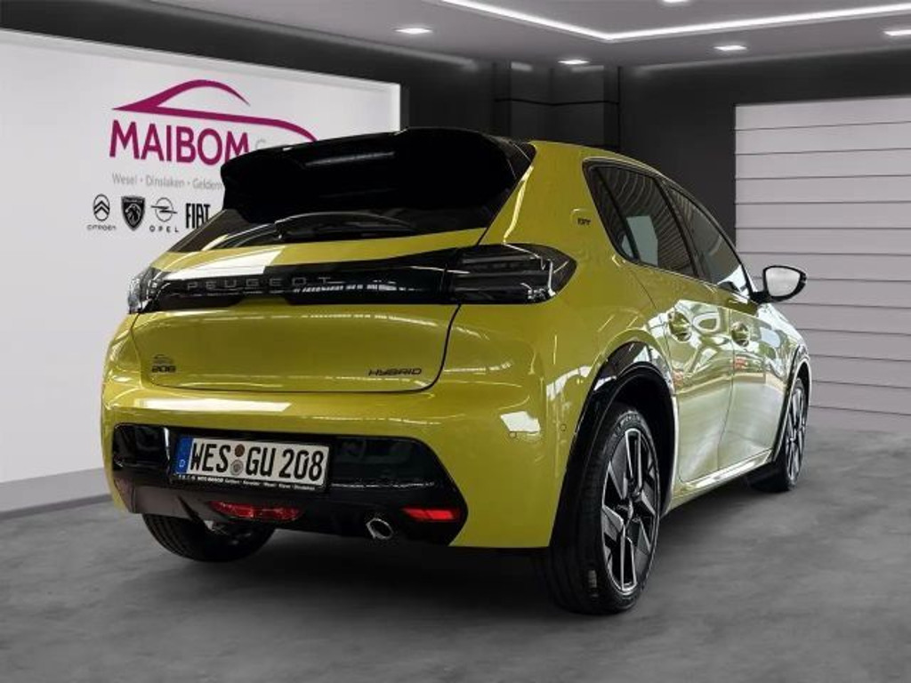 Peugeot 208