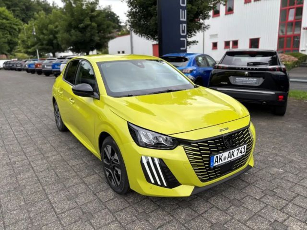 Peugeot 208