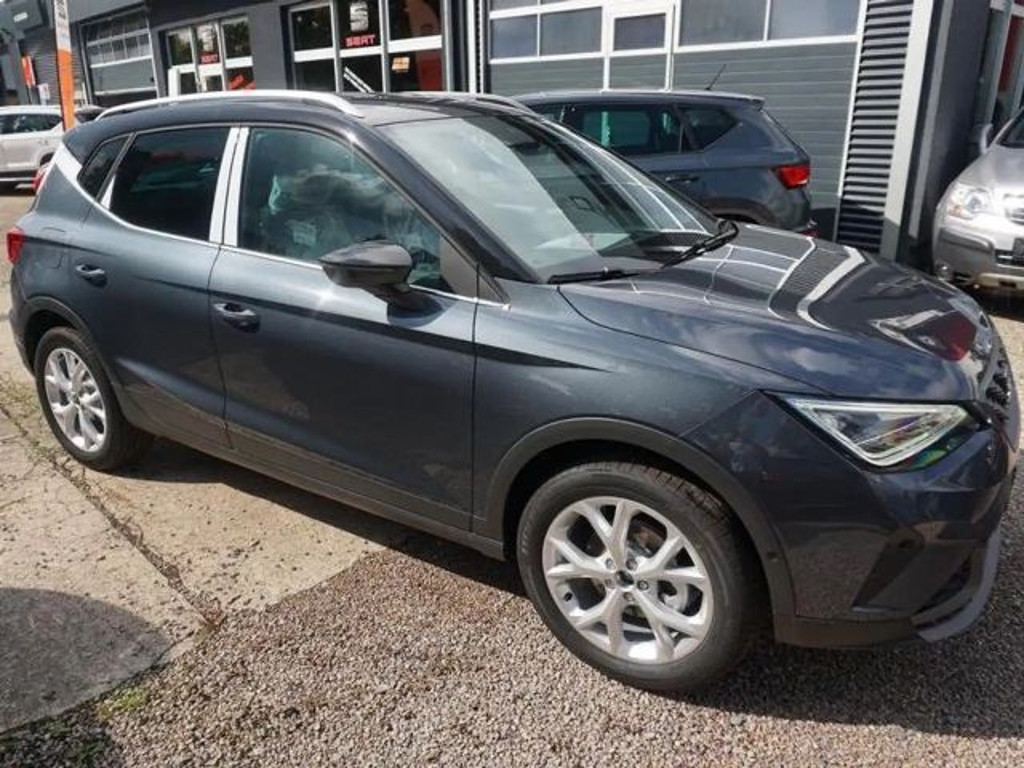 Seat Arona