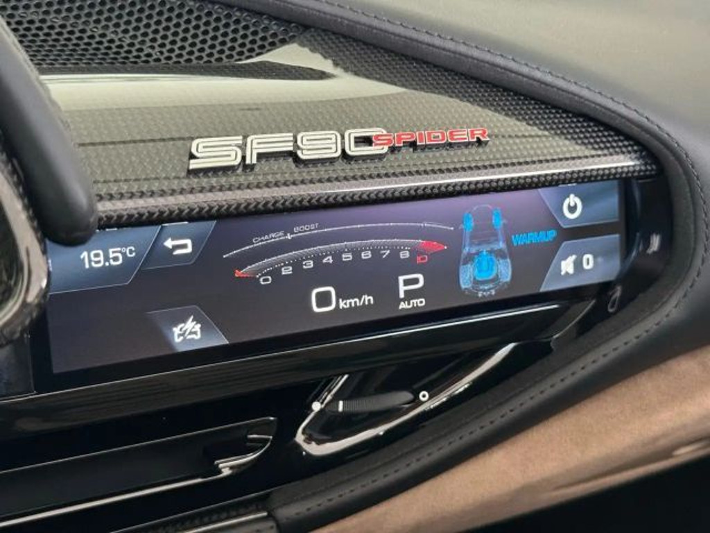 Ferrari SF90