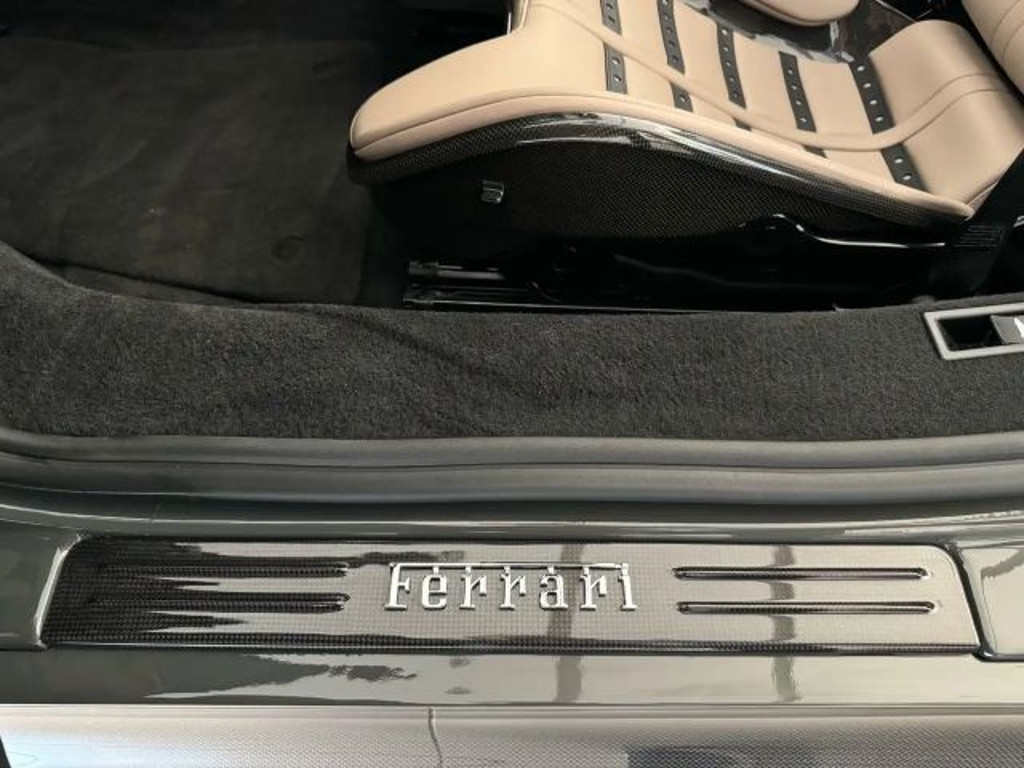 Ferrari SF90