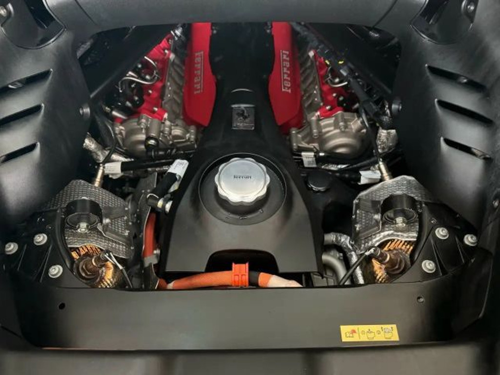 Ferrari SF90