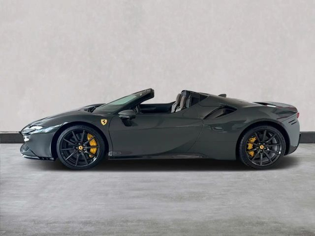 Ferrari SF90