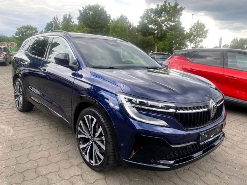 Renault Espace E-Tech Hybrid Iconic