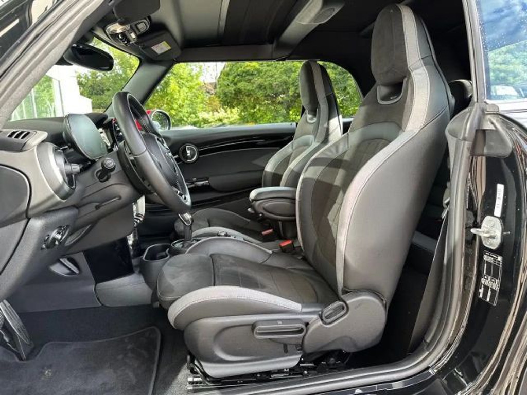 Mini John Cooper Works Cabrio