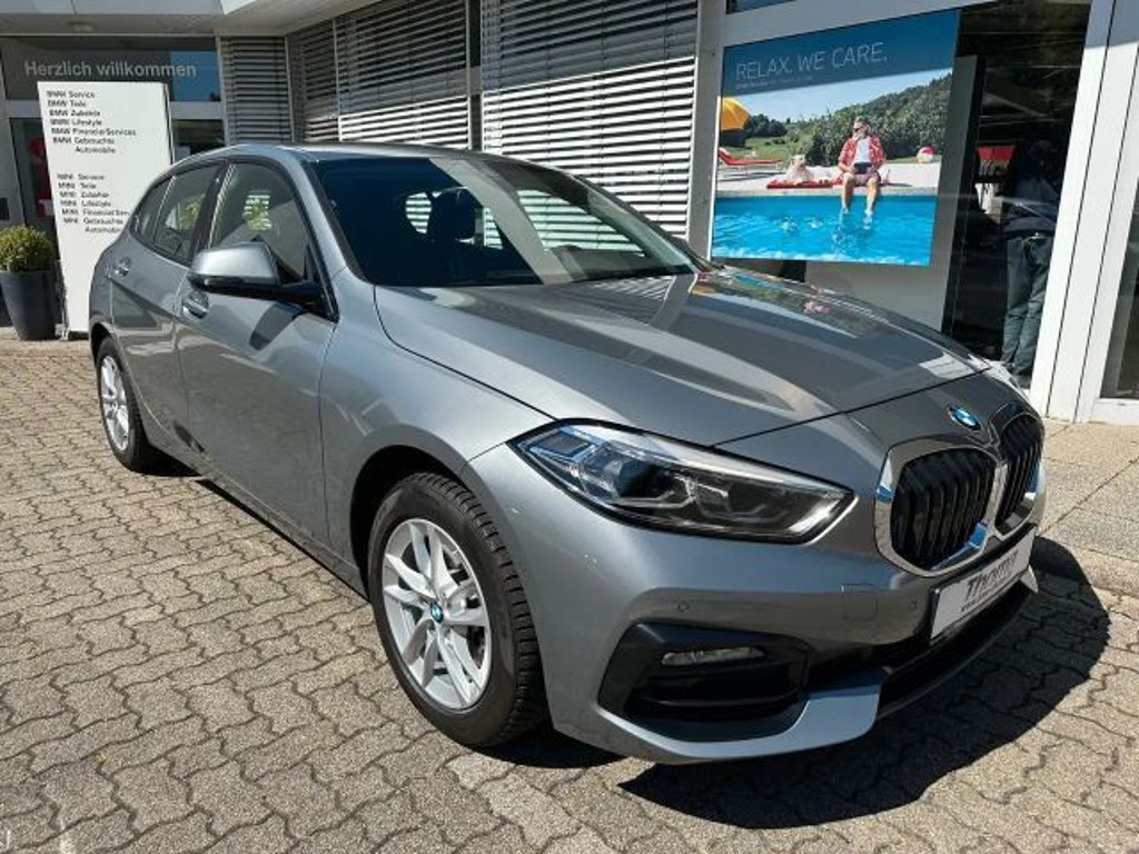 BMW 1 Serie 118 Sport Line Sedan 118i