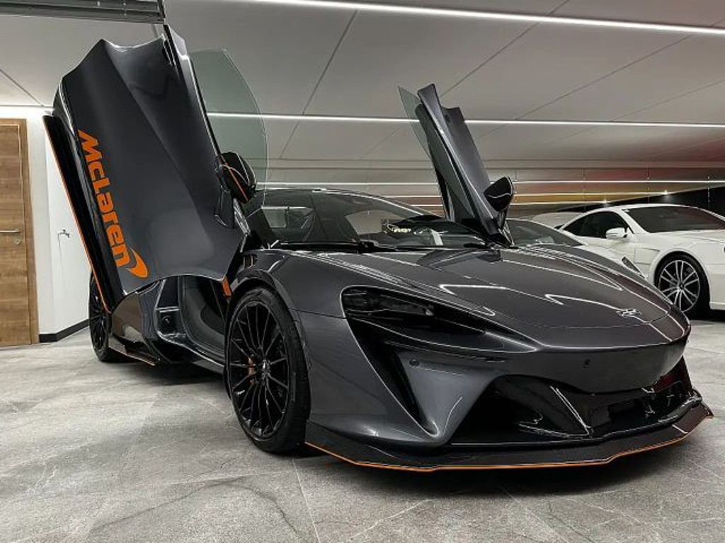 McLaren Artura