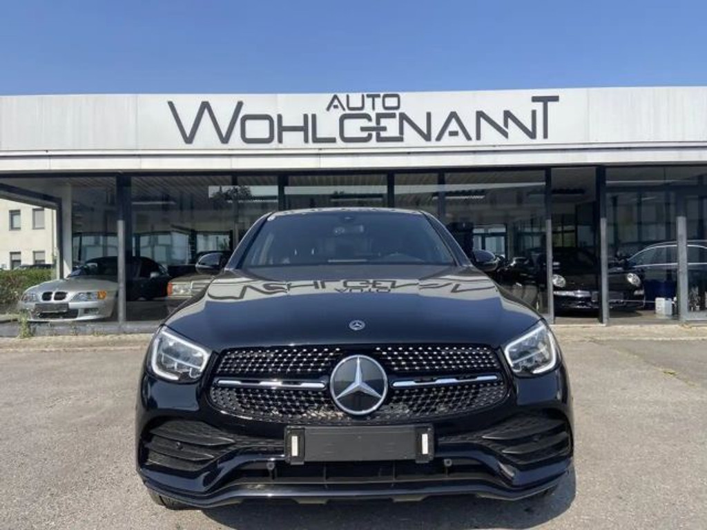 Mercedes-Benz GLC-Klasse GLC 220 4MATIC AMG Line Coupé GLC 220 d