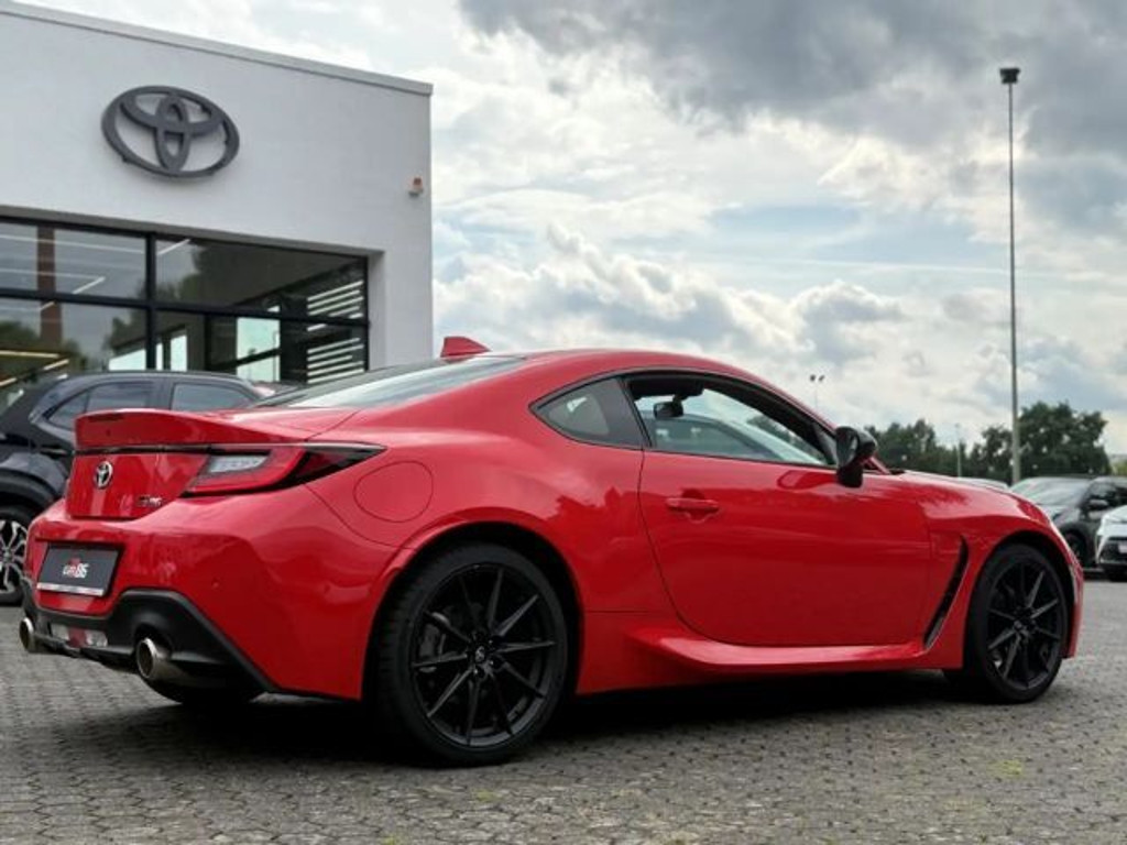 Toyota GR86