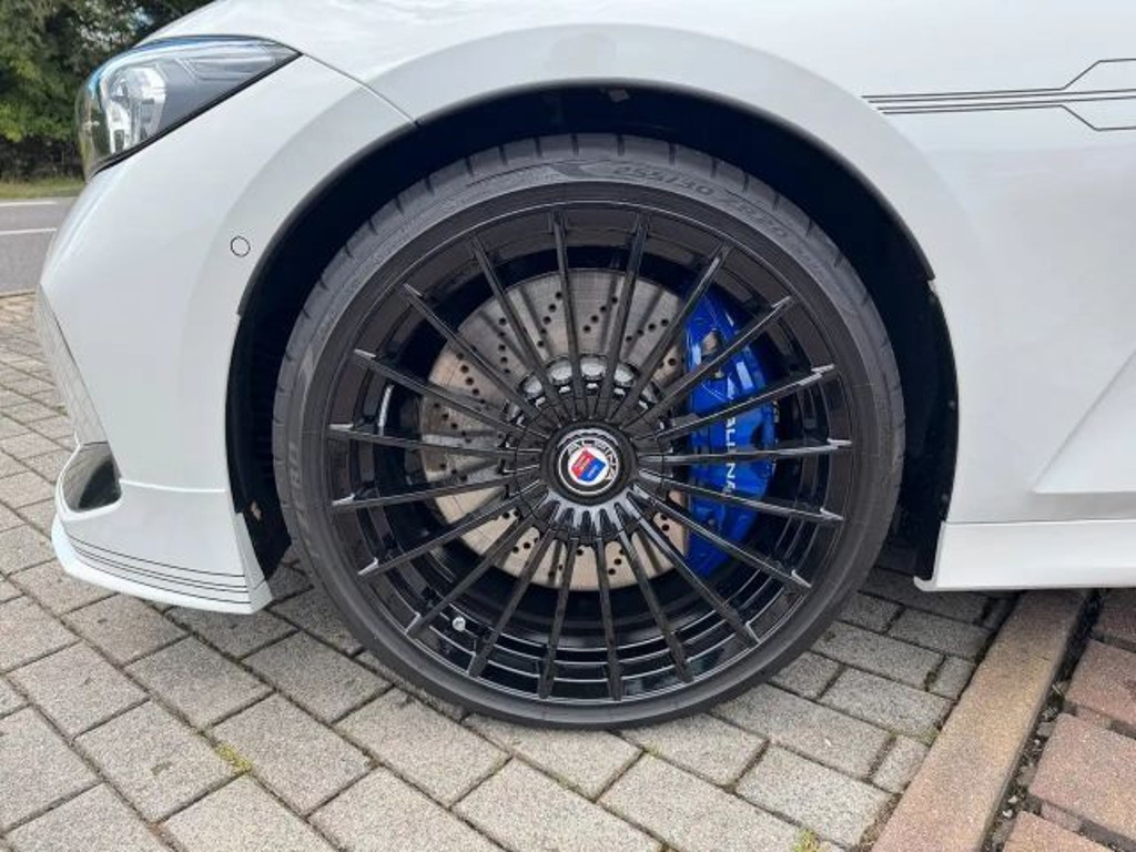 Alpina B3