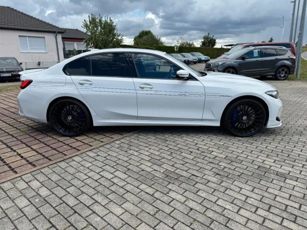 Alpina B3