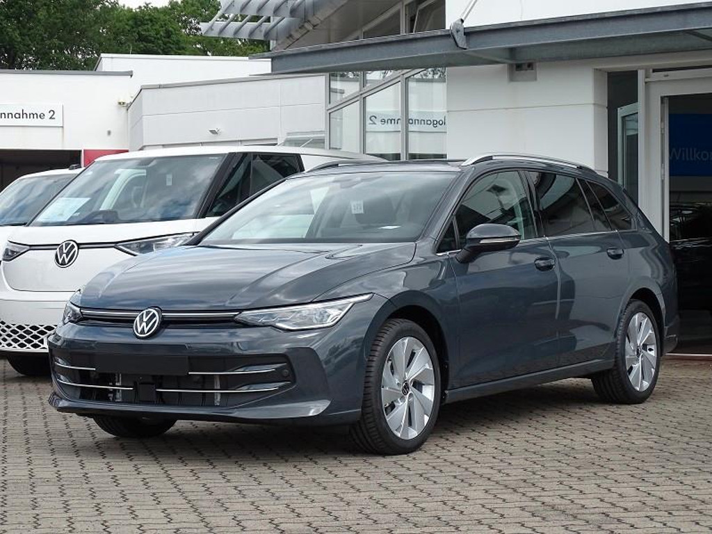 Volkswagen Golf DSG Style Variant 1.5 eTSI