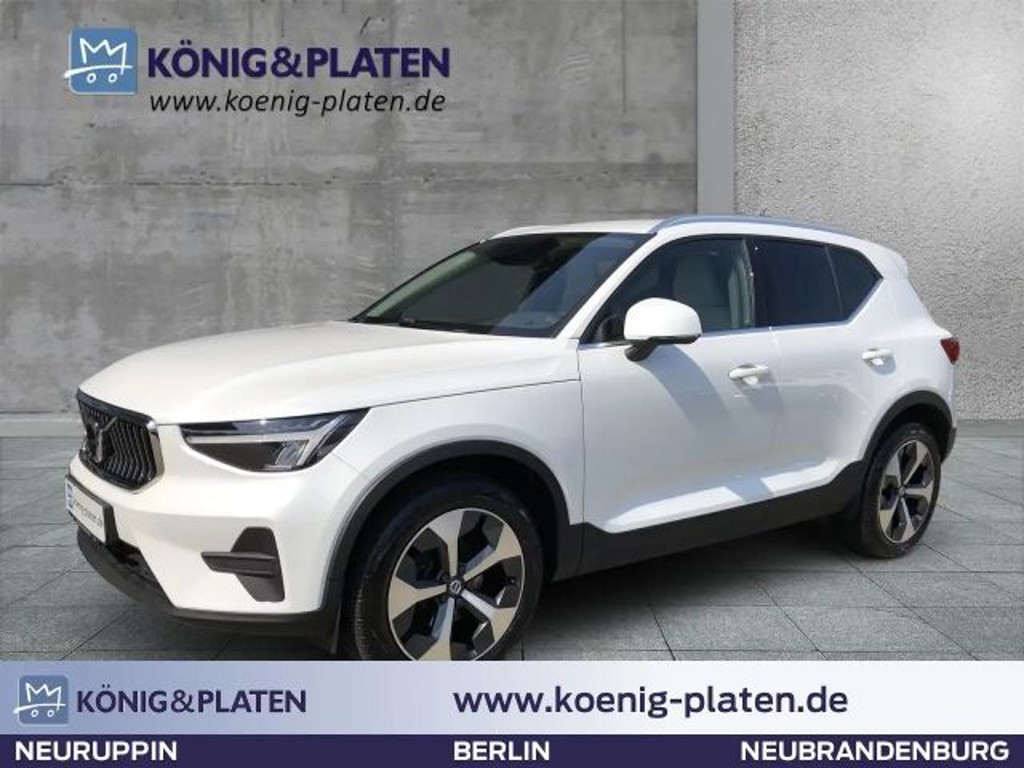 Volvo XC40 Plus Bright